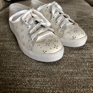 Eyelet Laceup sneakers - worn once!